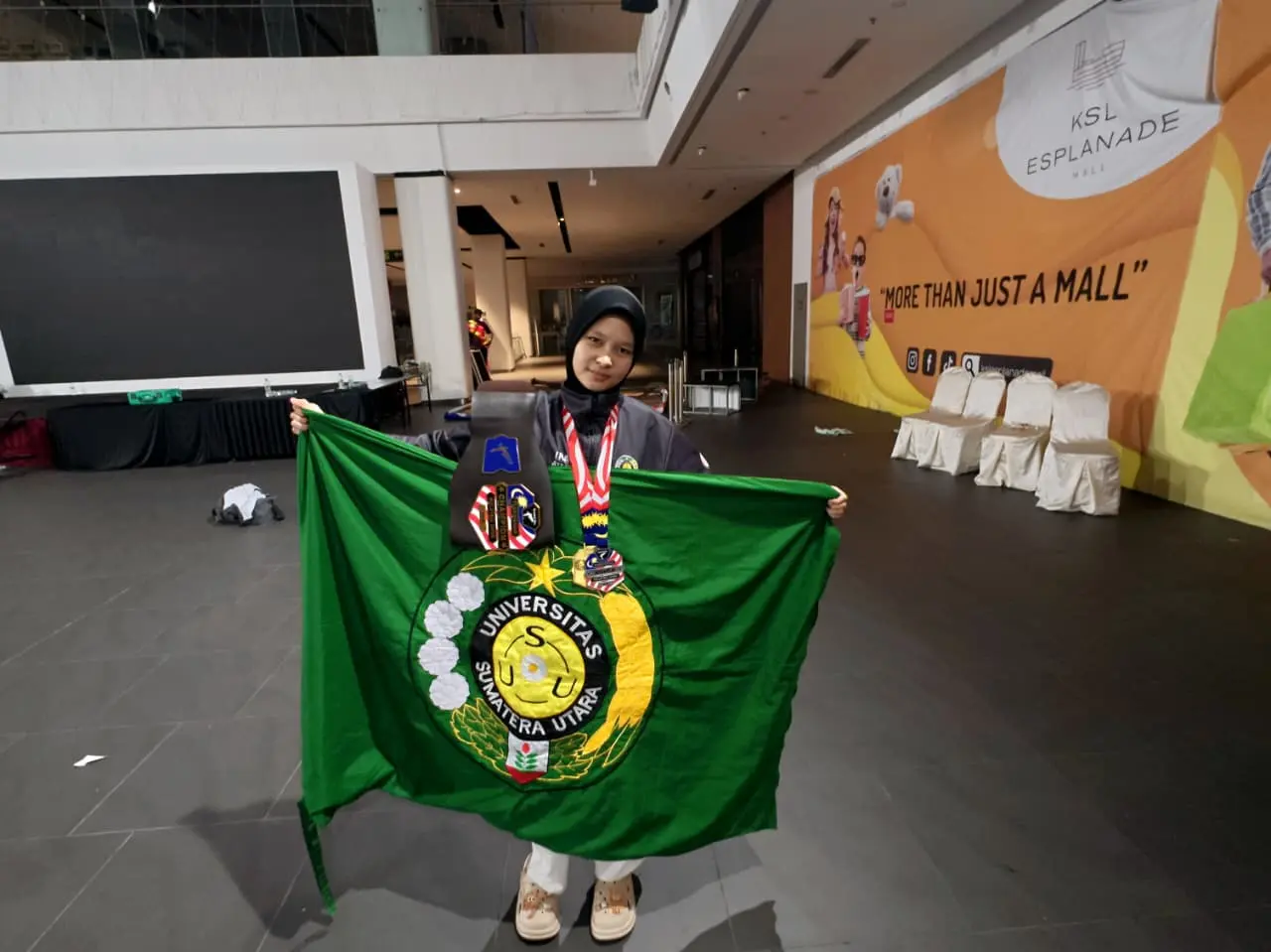 Sabet Dua Medali Sekaligus, Ira Nurhidayah Mahasiswi FISIP USU Harumkan Nama Indonesia di Kejuaraan Taekwondo Internasional